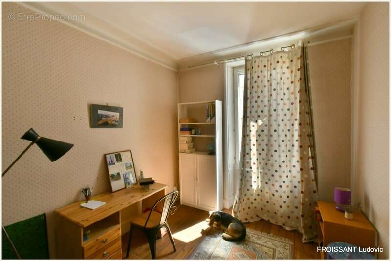Maison de plus de 300 m² au coeur de Valence (Drôme) 9 pièces / jardin/Piscine - photo 11