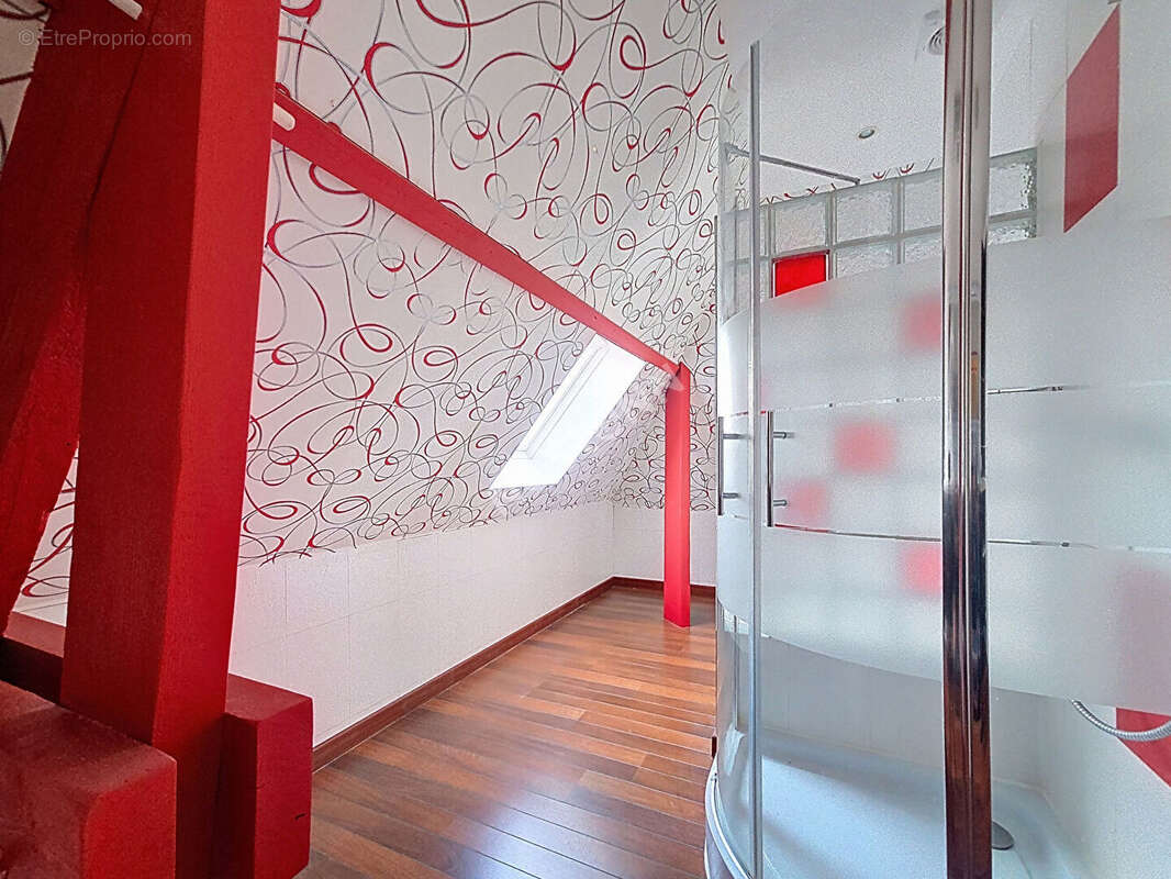 Maison à ORRY-LA-VILLE