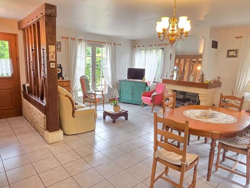Charmante maison Normande de 135 M2 avec colombages et grand sous-sol 3 chambres à 15mn de Deauville - photo 6
