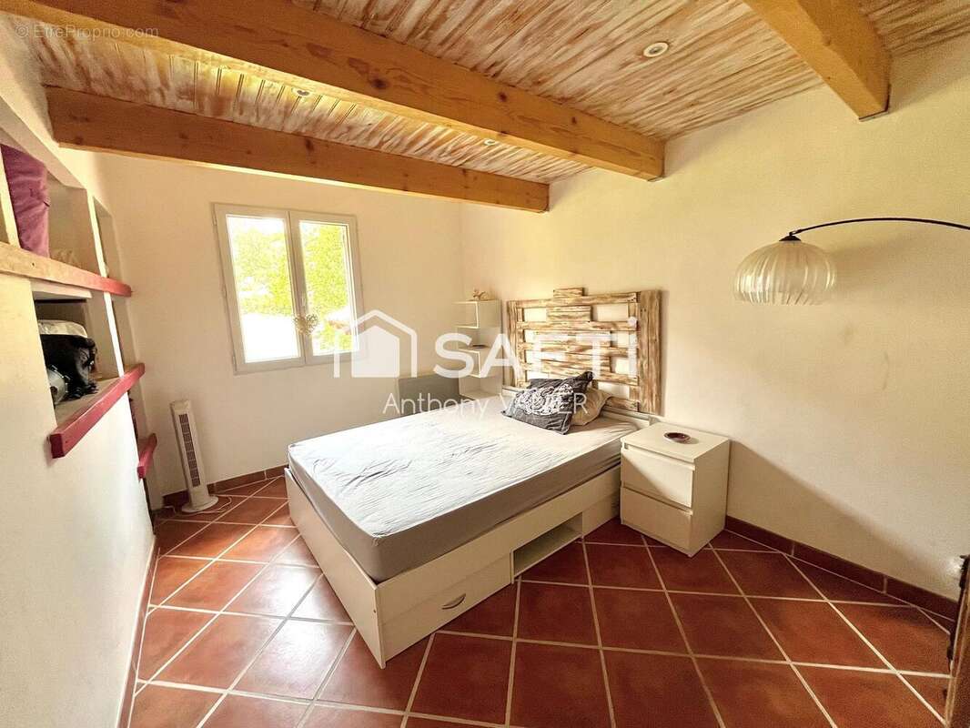Maison 162 m² à Val-De-Chalvagne  - photo 9