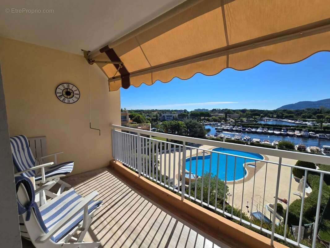 Appartement à MANDELIEU-LA-NAPOULE