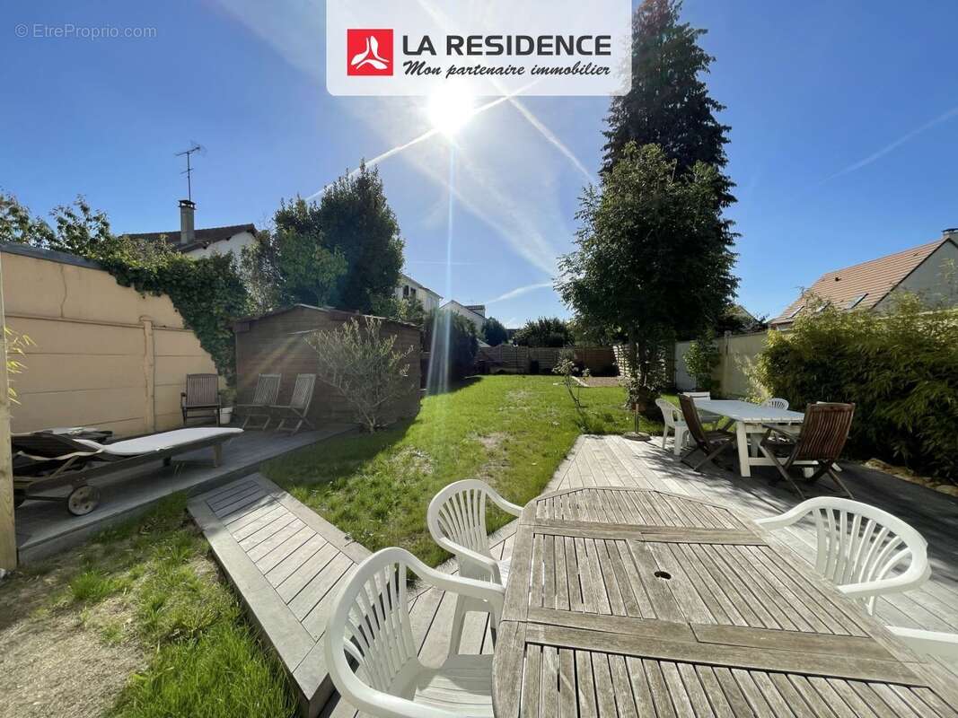 Maison à MONTIGNY-LES-CORMEILLES