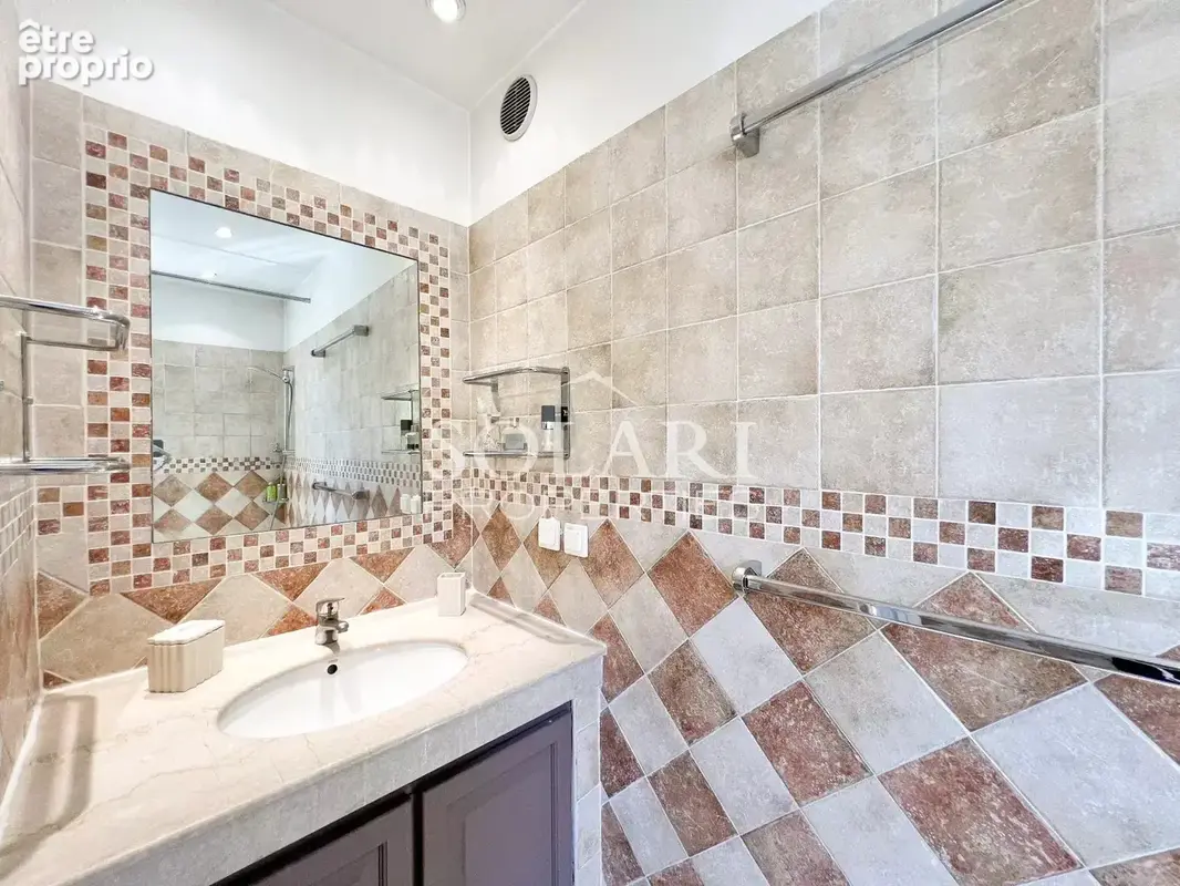Villa de 221 m² avec piscine et vue Mer - photo 23