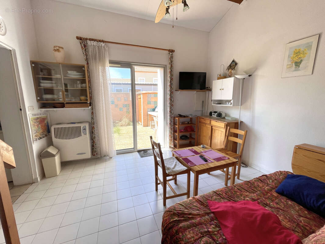 Appartement à VIAS