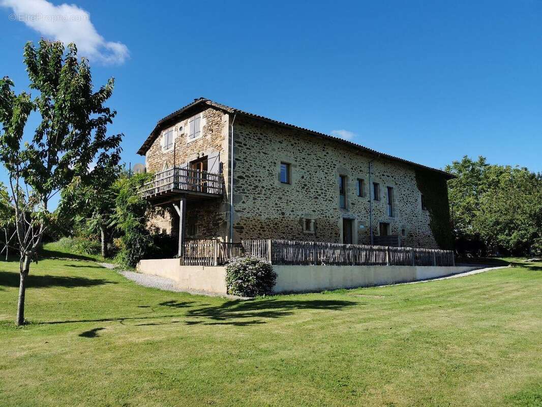 Maison à FIGEAC