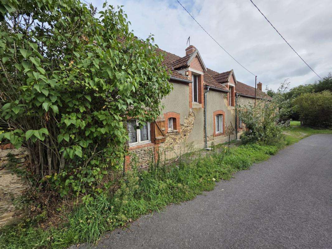 Maison à SAINT-SATURNIN