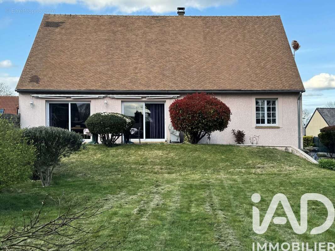 Photo 5 - Maison à COUBERT