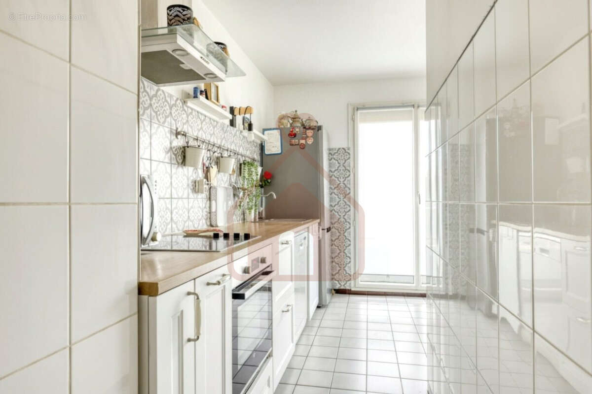 Appartement à LE KREMLIN-BICETRE