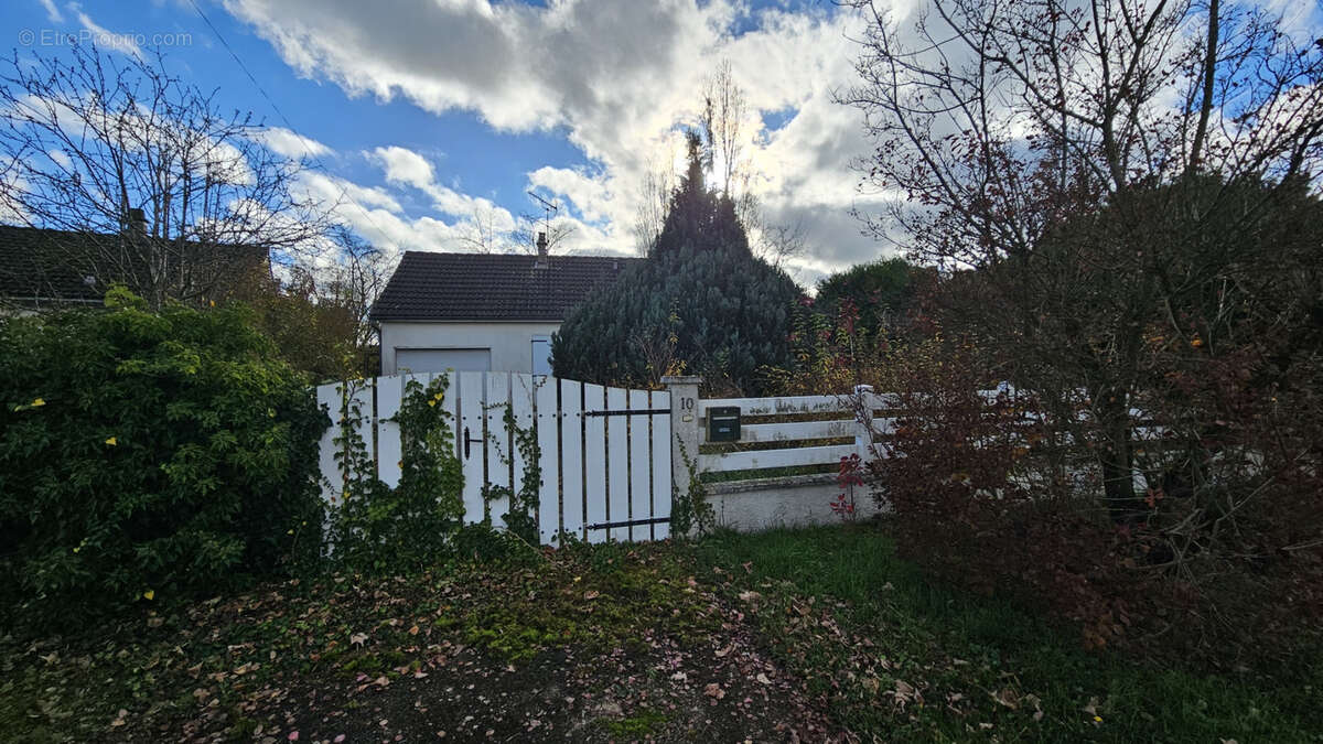 Maison à ERVAUVILLE