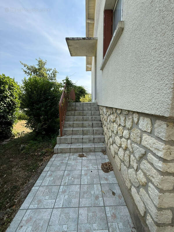 Maison à CERNY