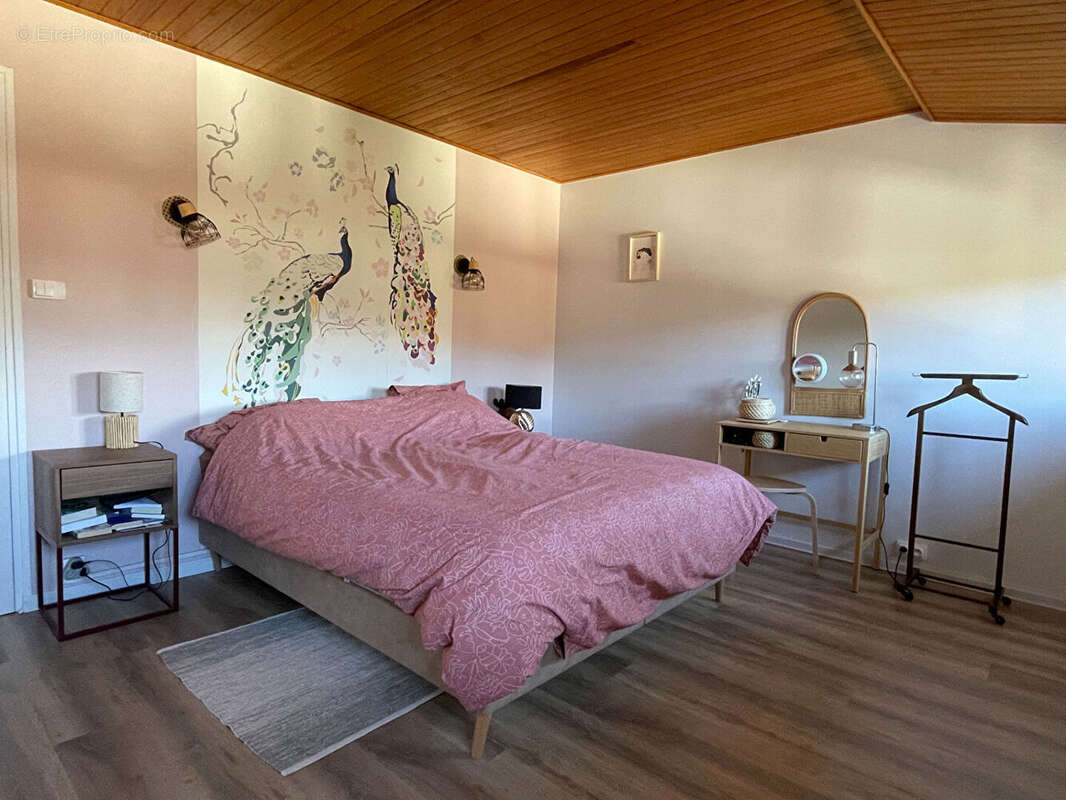 Maison à VILLARDS-D'HERIA