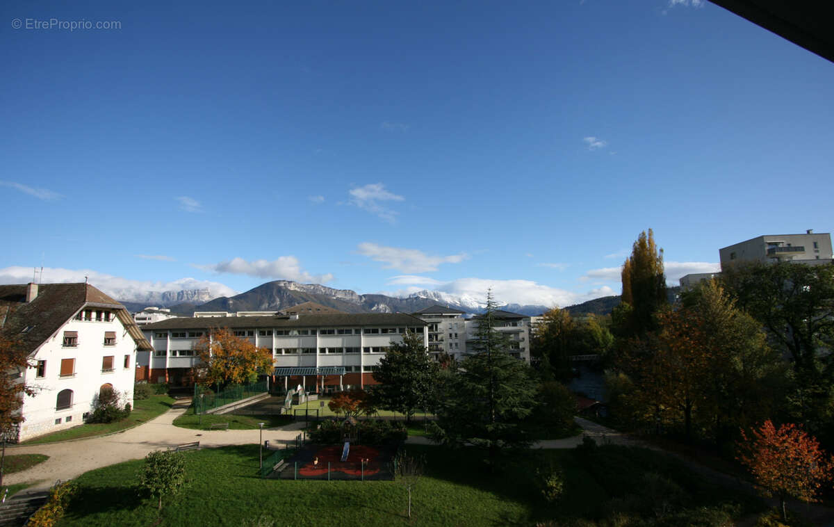 Appartement à CRAN-GEVRIER