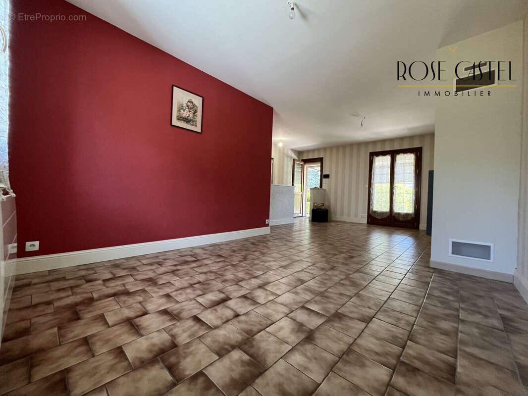 Maison 80 m² à Morancez  - photo 3
