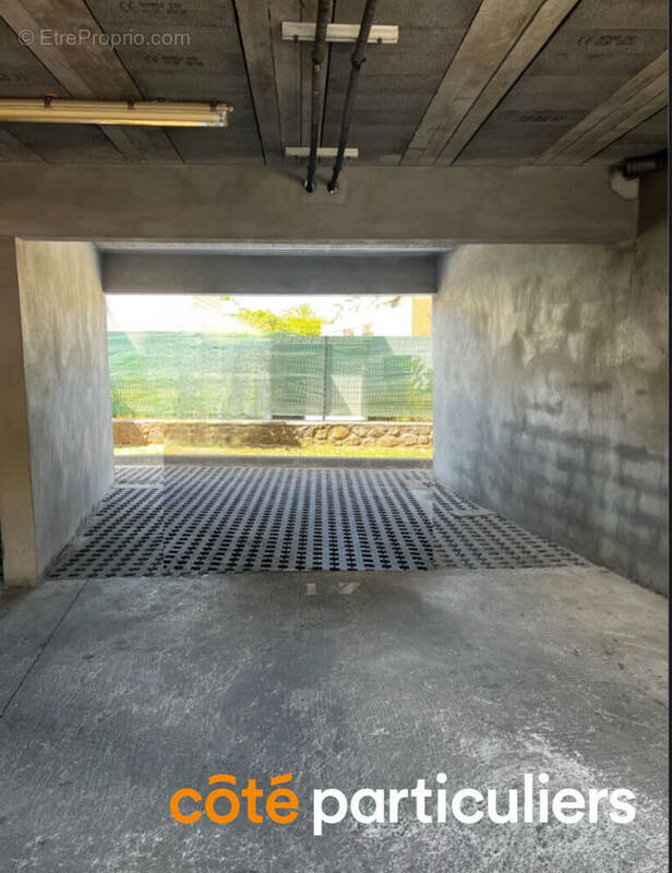 Parking à SAINT-PAUL