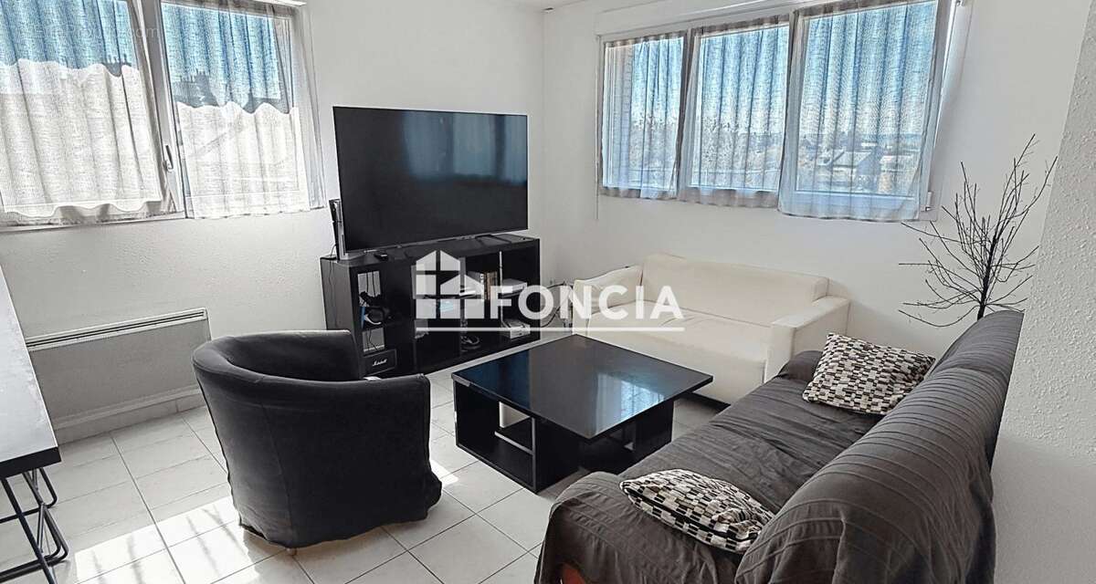 Appartement à SAINT-GEORGES-DES-GROSEILLERS