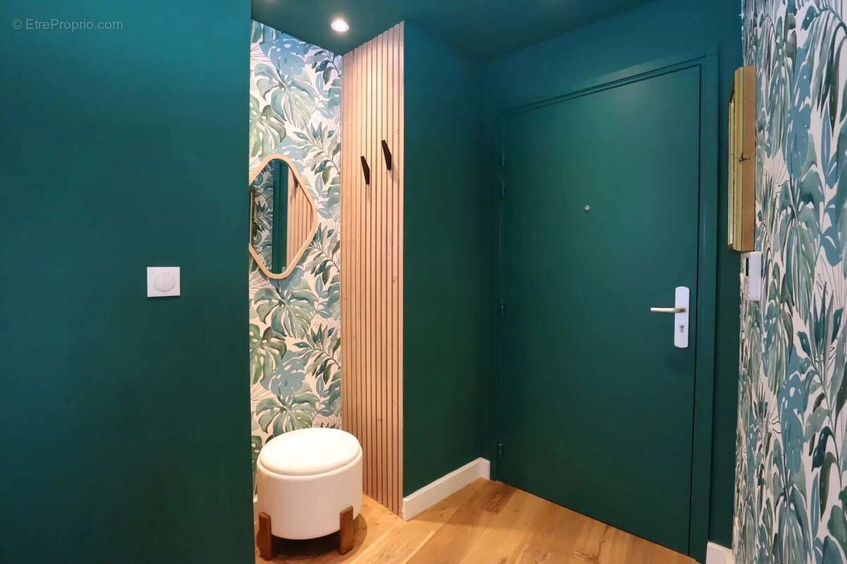 Appartement à HYERES