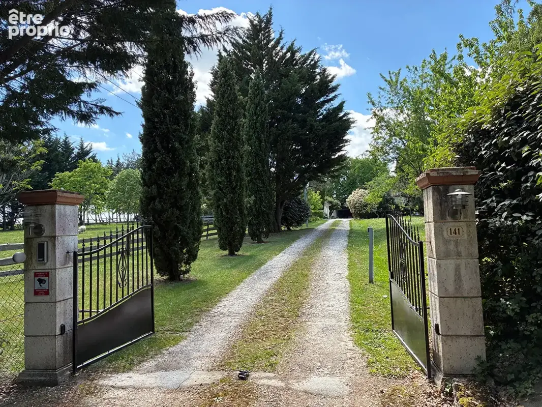Propriété de charme avec maisons d'amis , granges et piscine - photo 7