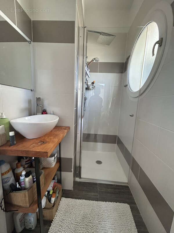 Maison à SAINTE-BAZEILLE