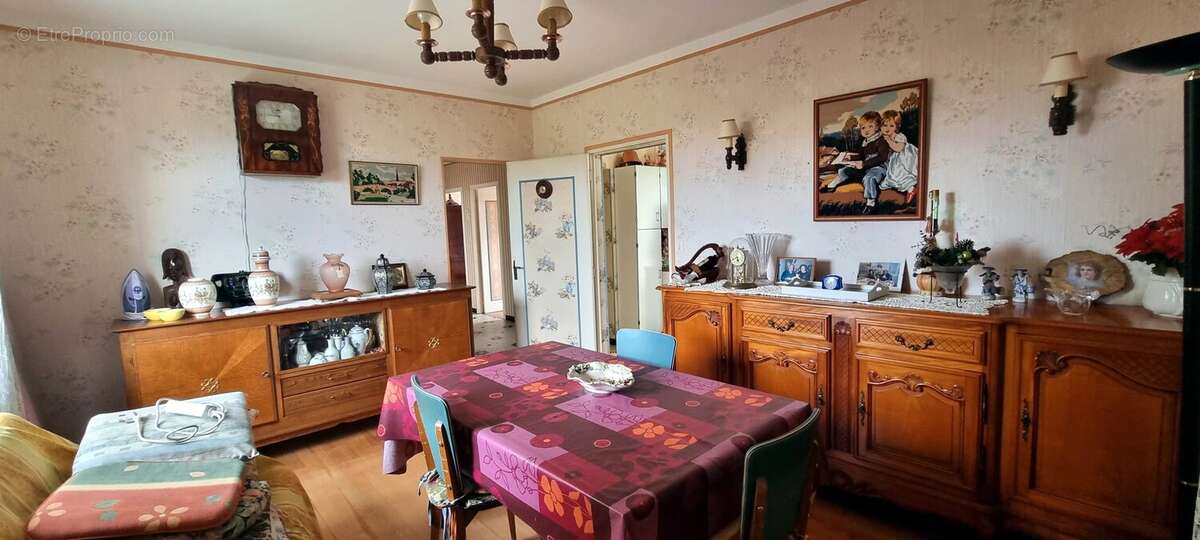 Maison à LAMONZIE-SAINT-MARTIN