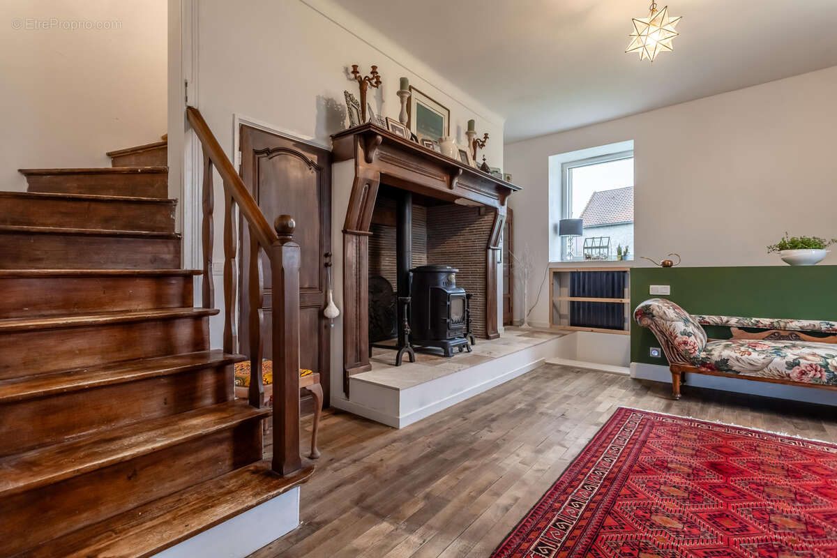 Maison à LAVERCANTIERE