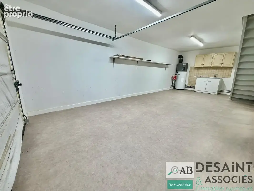 Bouleurs, maison individuelle de 108 m2 avec 5 chambres, garage, places de parking. Terrain de 929 m2 - photo 10