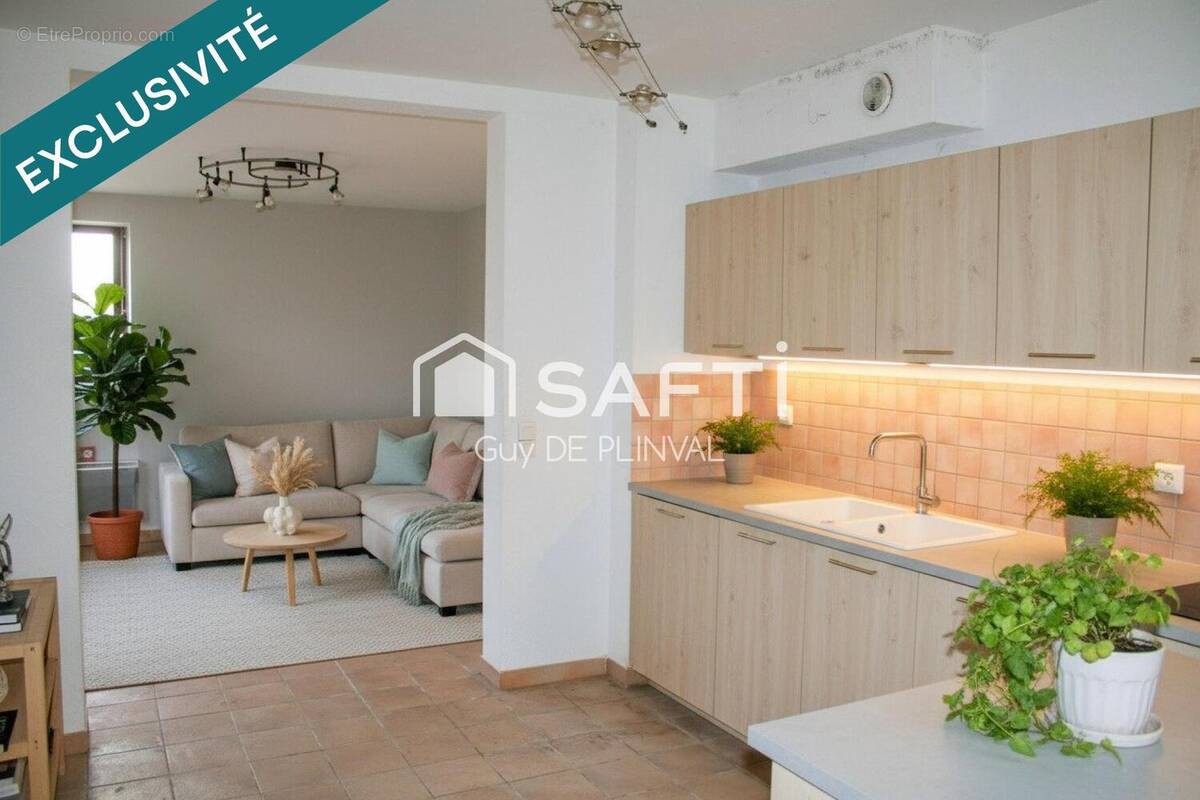 Photo 1 - Appartement à VIRY