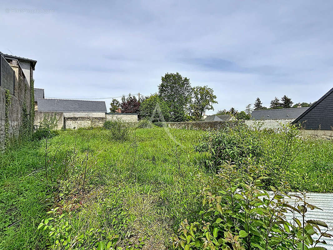 Terrain à CHATEAU-GONTIER
