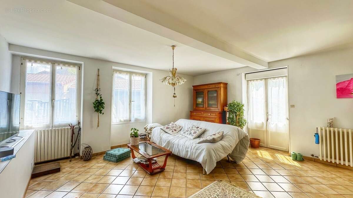 Maison à LA MURETTE