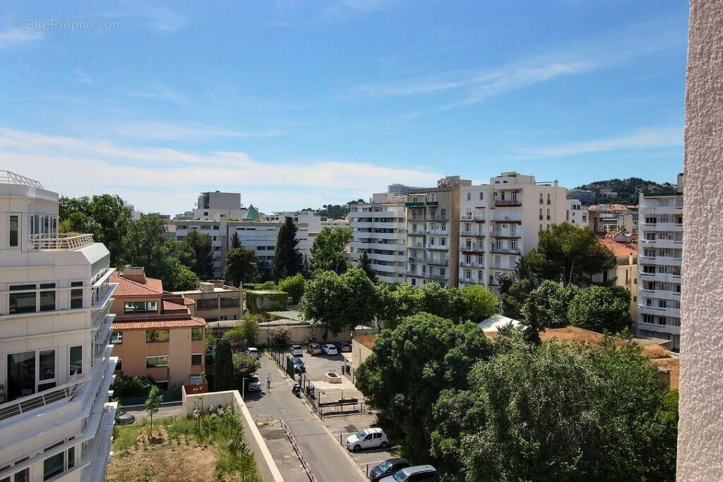 Appartement à MARSEILLE-8E
