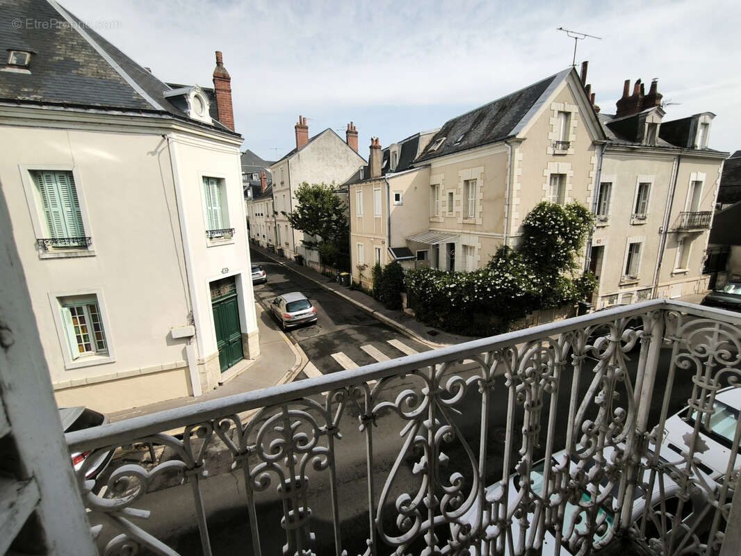 Maison de caractère de 121 m2 à 100 mètres du Jardin des Prébendes - photo 13