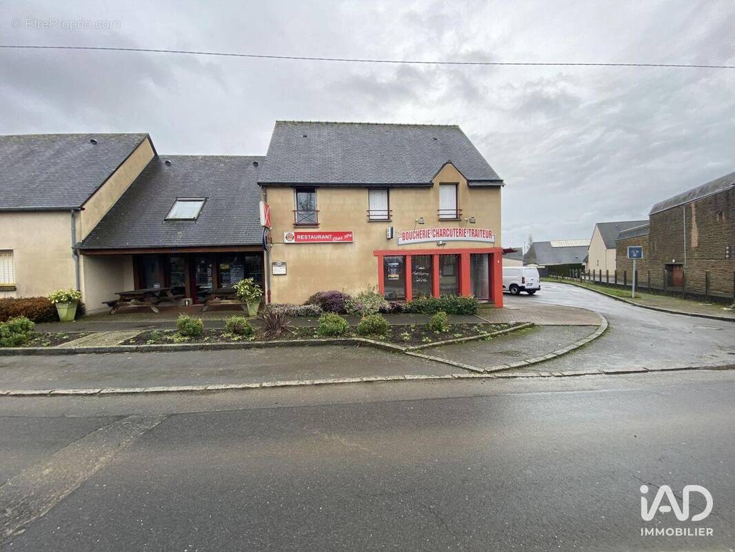 Photo 1 - Commerce à ROMAGNE