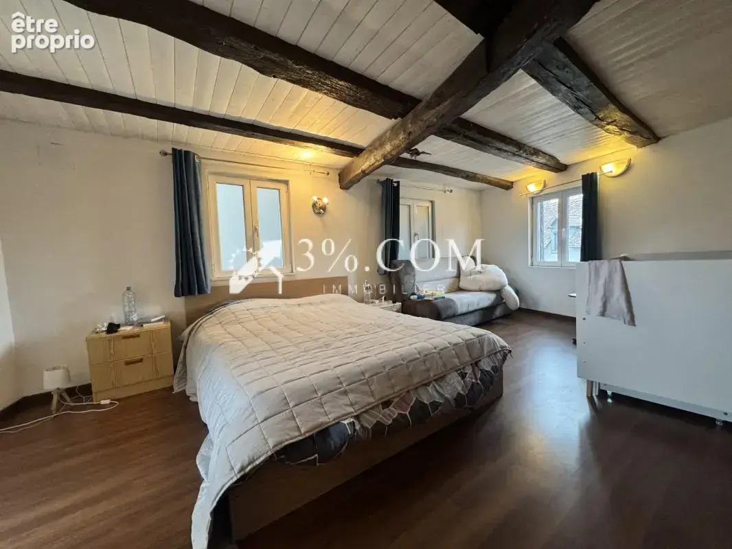 3%COM Grande maison rénovée avec dépendance au centre de SCH - photo 12