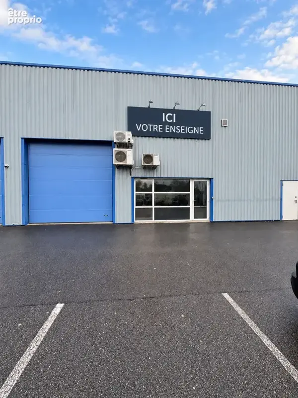 NOUVELLE Opportunité VENTE Local d'activité 250 m2 - NORD de NANTES - photo 1