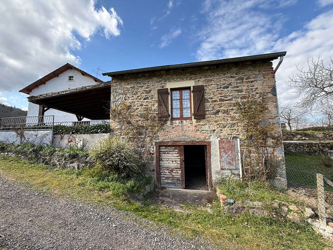 Maison à VILLEMONTAIS