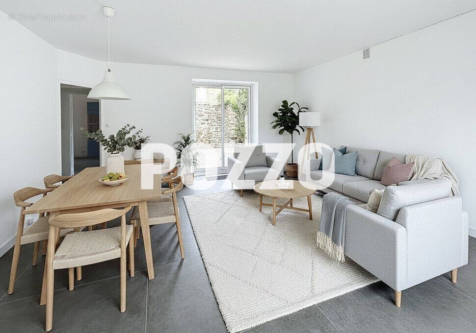 Maison à SAINT-JEAN-LE-THOMAS