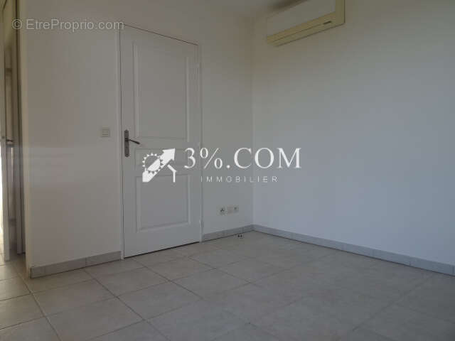 Appartement à GRIMAUD