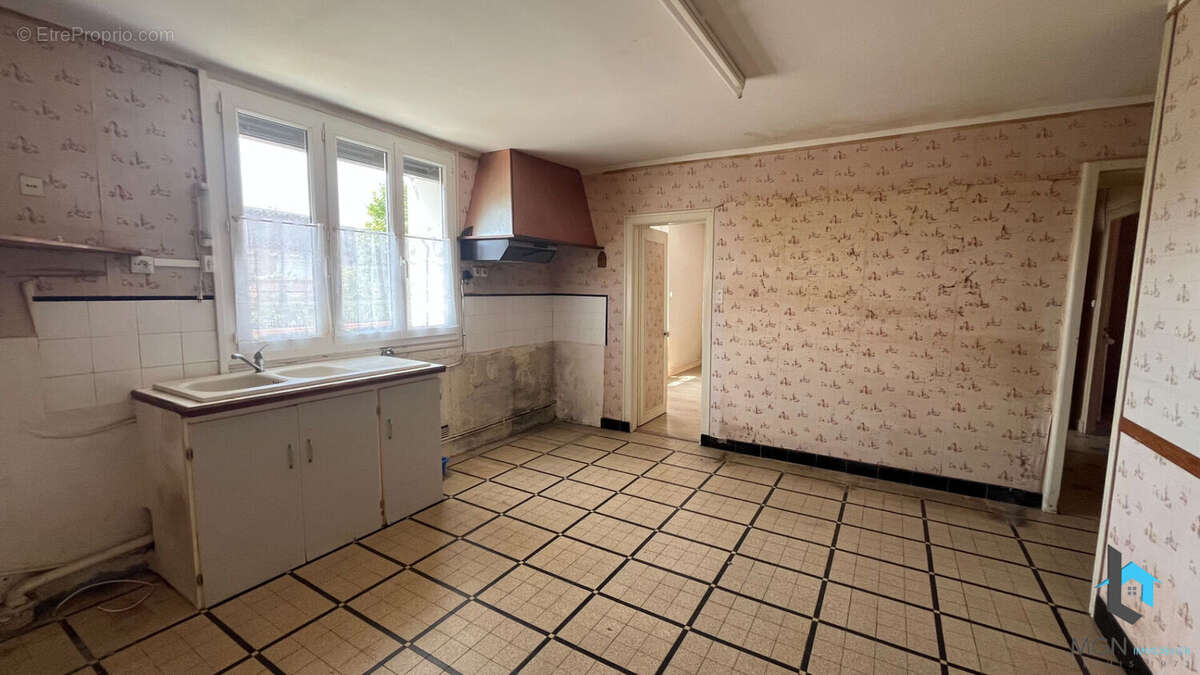 Maison à Sancheville - photo 3