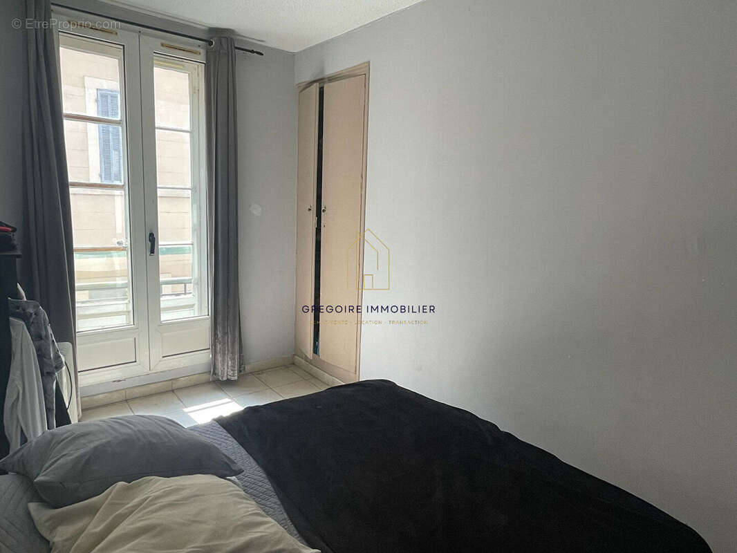 Appartement à LA TOUR-D'AIGUES