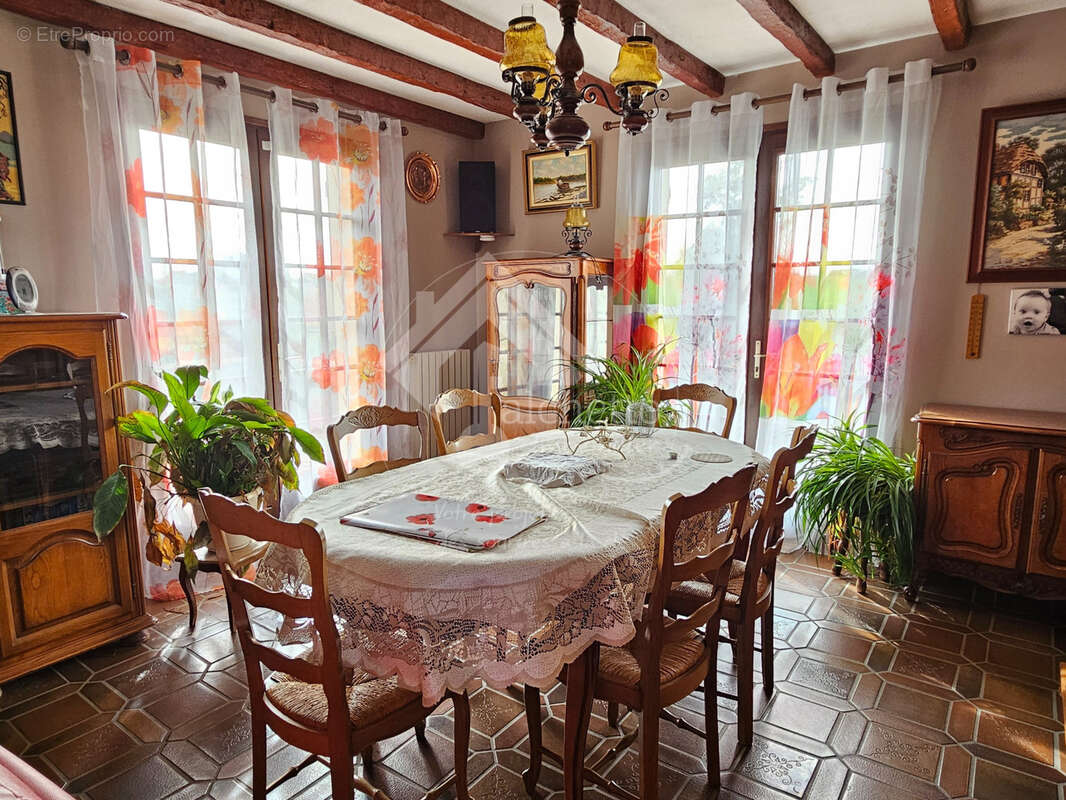 Maison à LAPALISSE