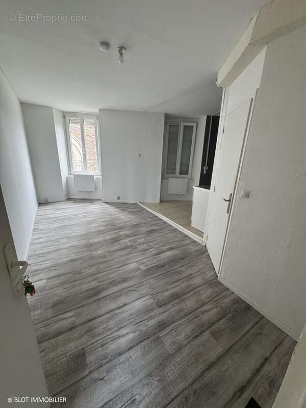 Appartement 176 m² à Maure-De-Bretagne  - photo 2