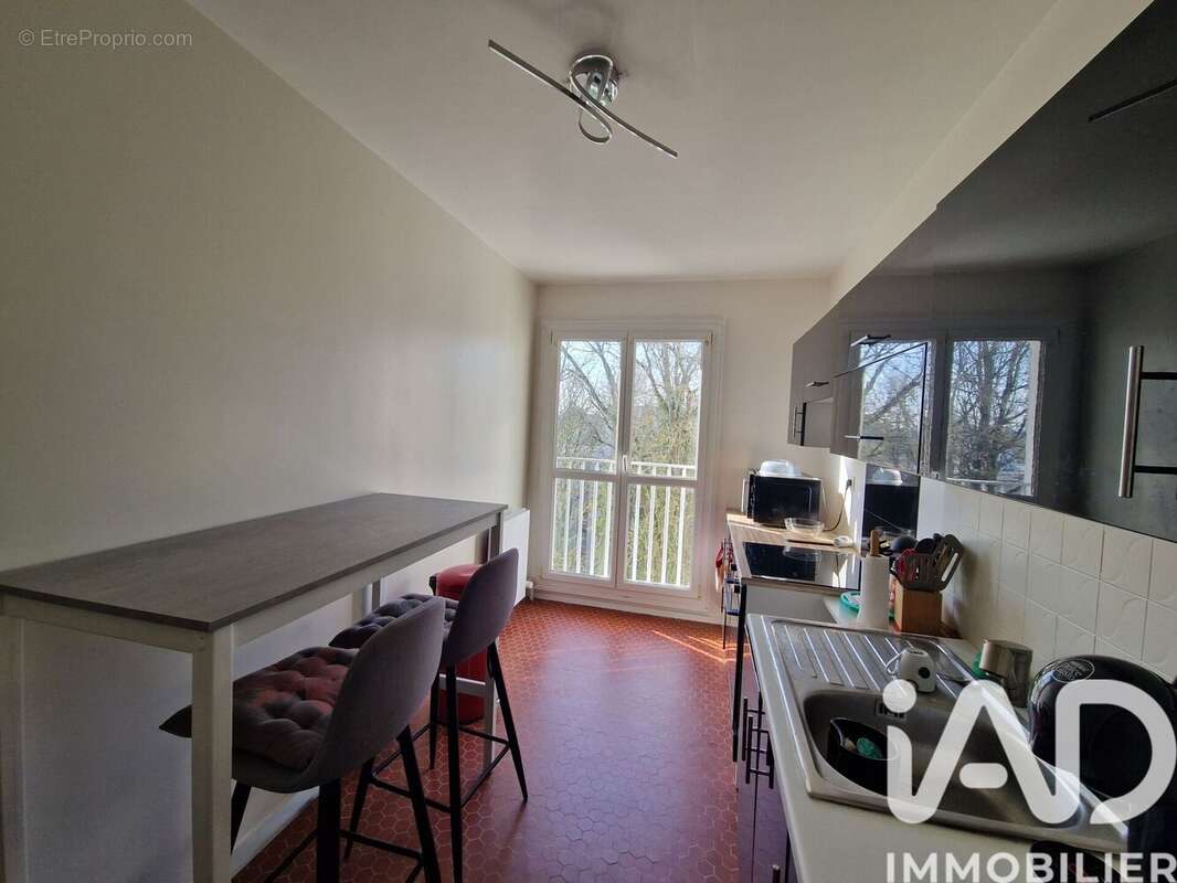 Photo 7 - Appartement à LES ULIS