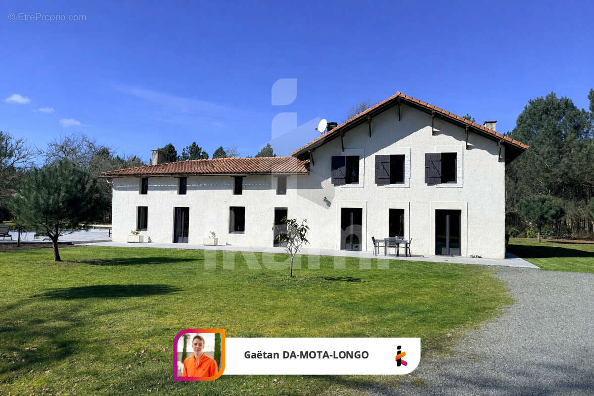 Maison à LUGOS
