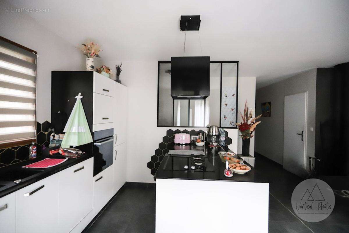 Maison à SEEZ