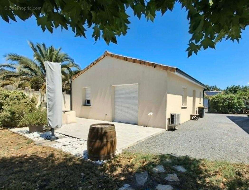 Maison de plain-pied récente 2020 avec jardin sans vis-à-vis, dépendance, carport et possibilité d'extension - photo 14