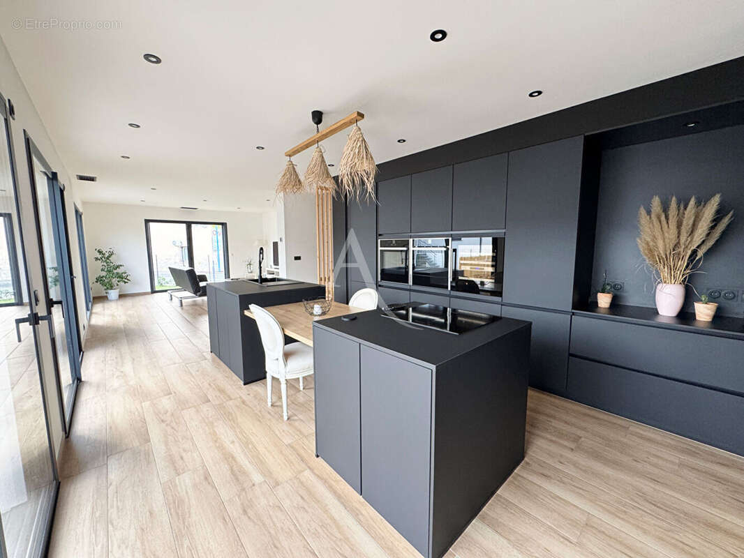 Maison à VILLELONGUE-DE-LA-SALANQUE