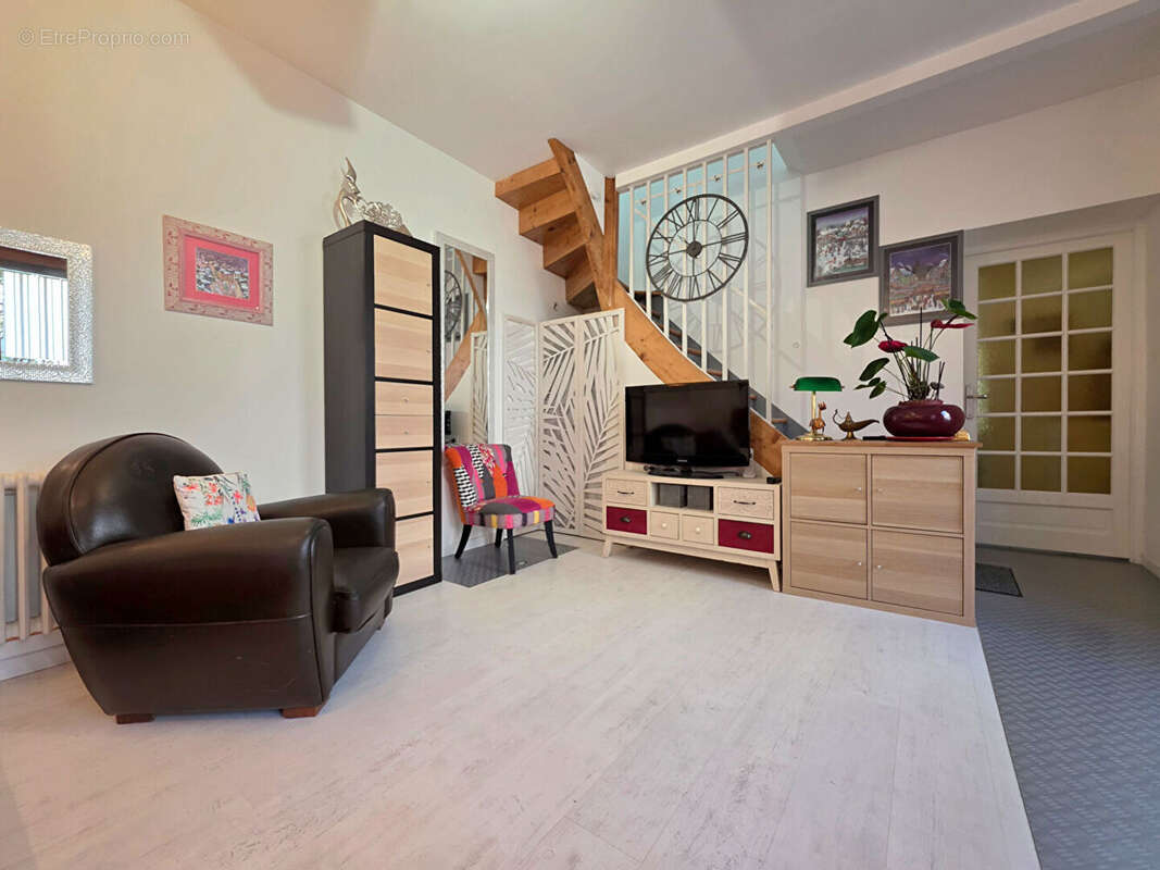 Maison à ROMANS-SUR-ISERE