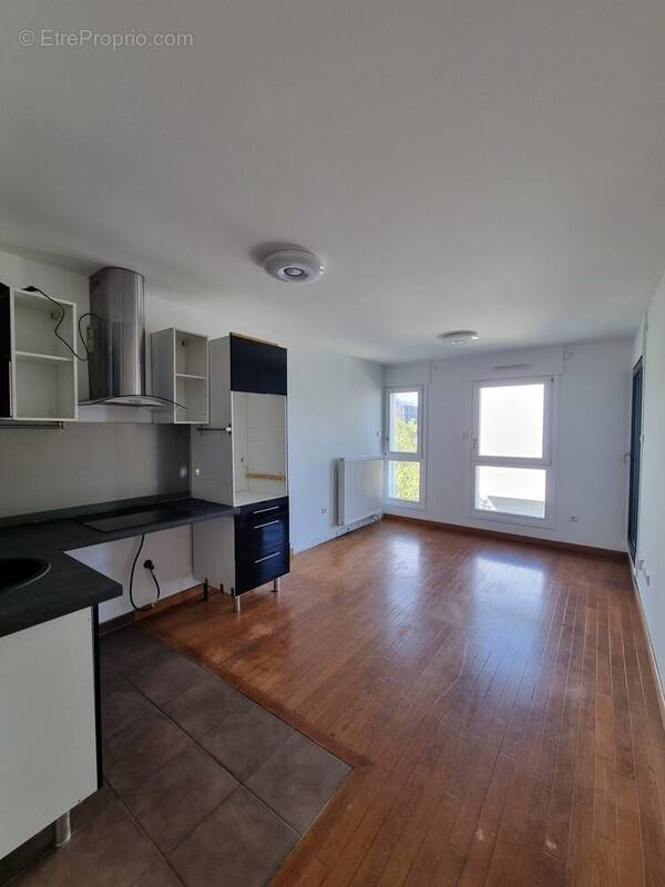 Appartement à PARIS-19E