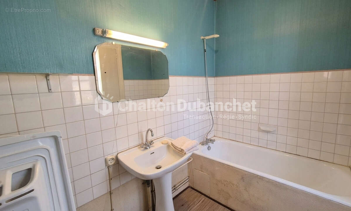 Maison à PANISSIERES