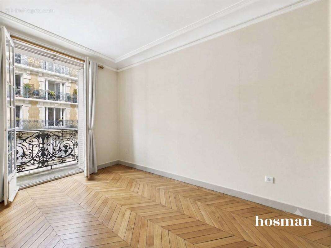 Appartement 4 pièces, 2 chambres de 82 m² avec double séjour traversant - Rue Mizon, Paris 15ème - photo 7