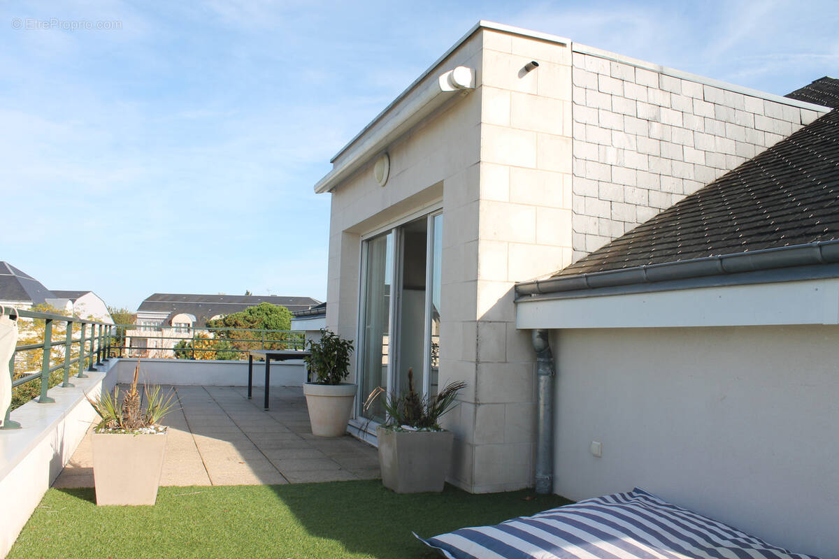 Appartement à SAINT-CYR-SUR-LOIRE